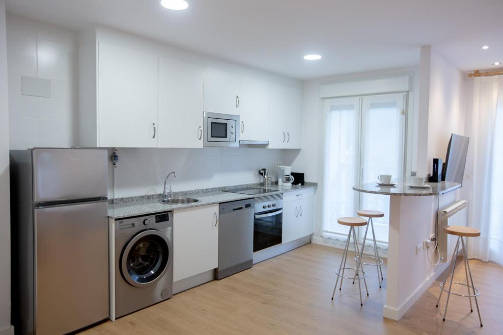 Apartamentos Tiu Enrique 4 Piso Onís Екстериор снимка