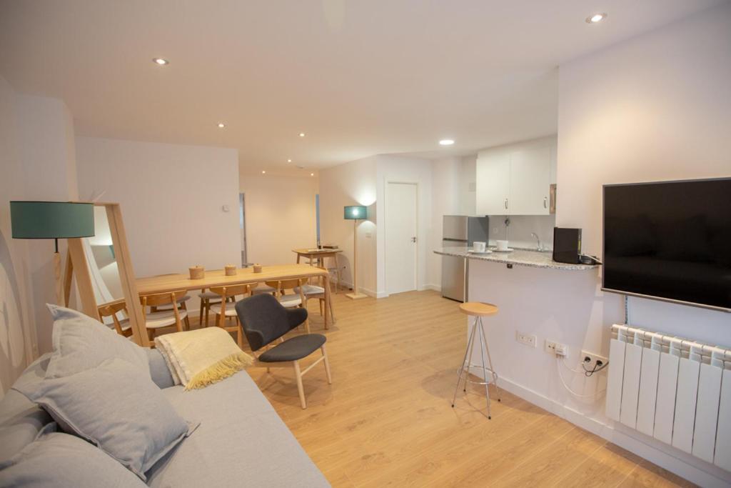 Apartamentos Tiu Enrique 4 Piso Onís Екстериор снимка